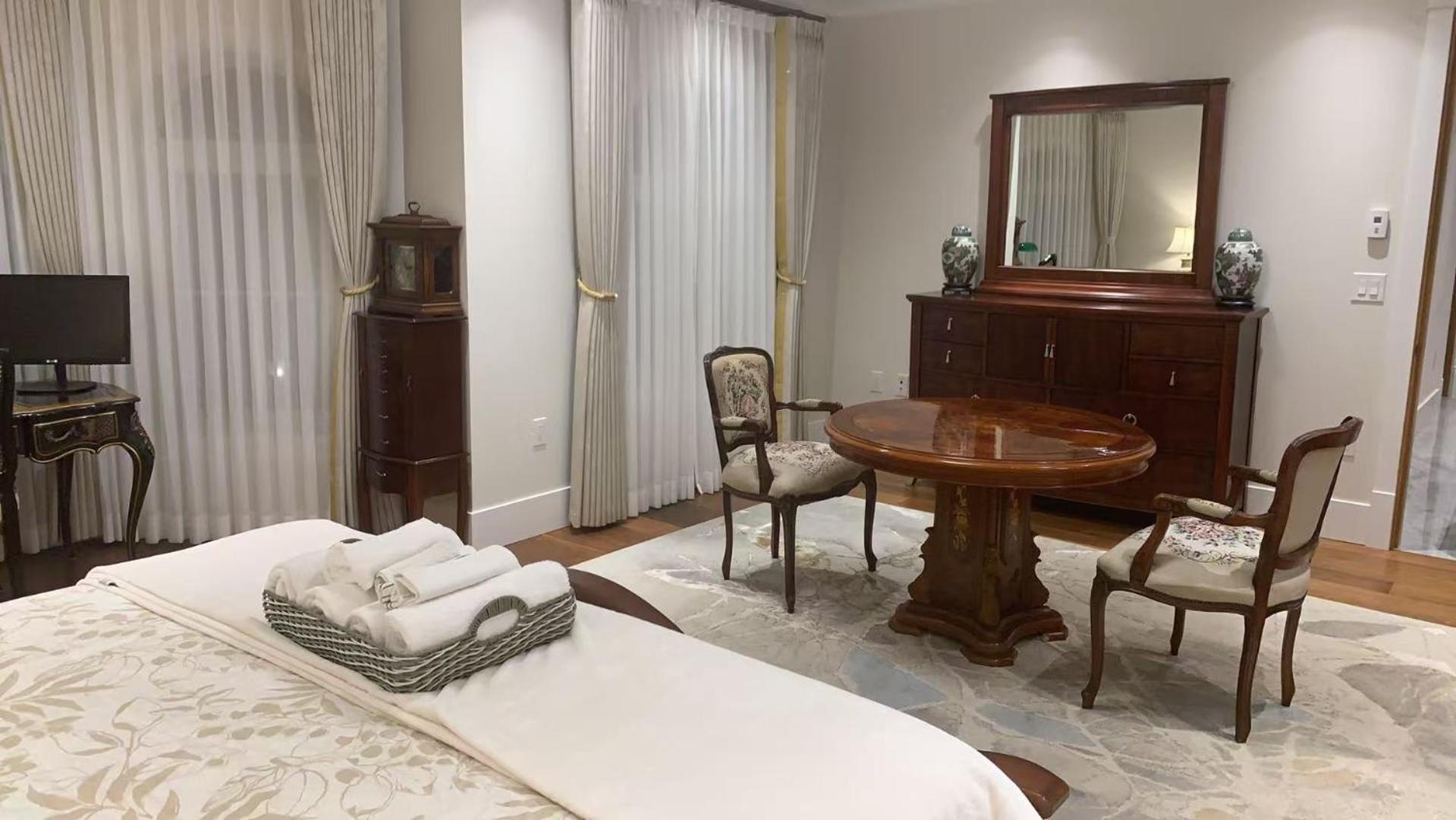 Luxurious Mansion In Richmond Elegant Rooms, Prime Location 외부 사진