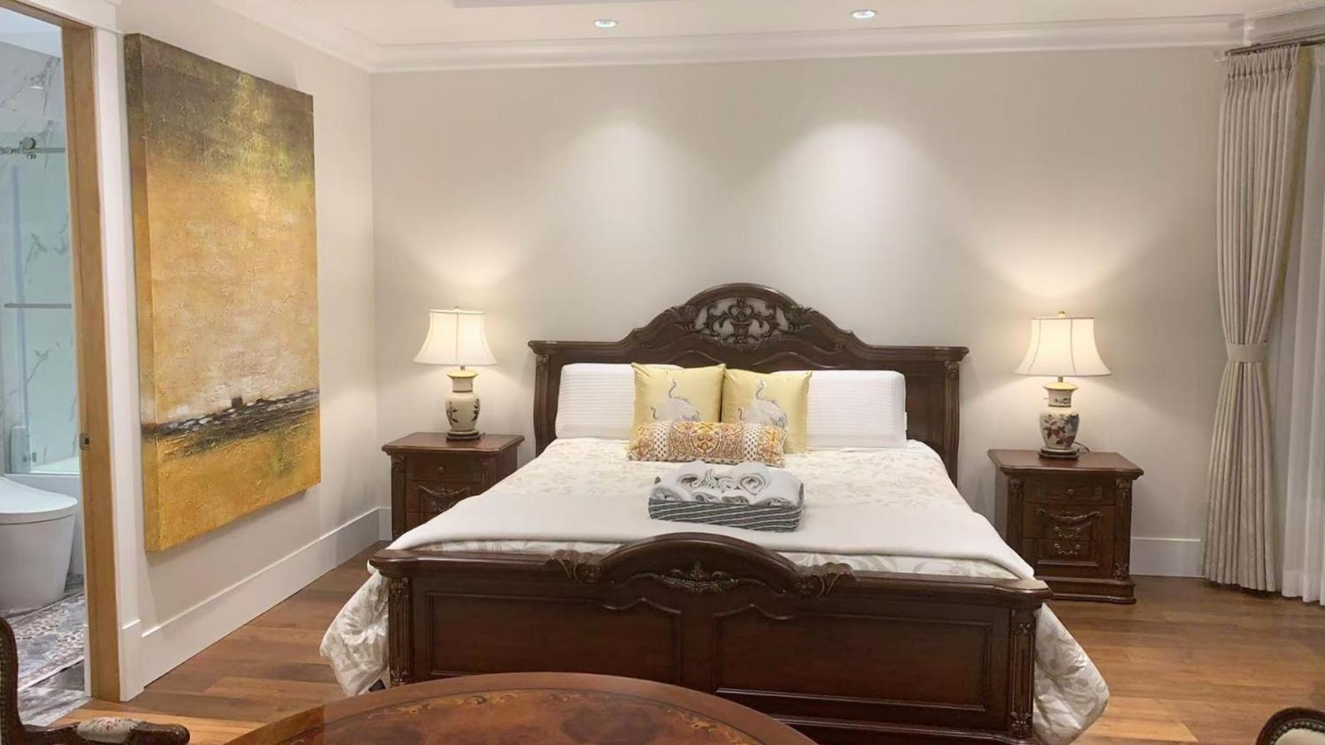 Luxurious Mansion In Richmond Elegant Rooms, Prime Location 외부 사진